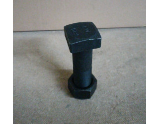 Болт крепления заднего моста М30*120